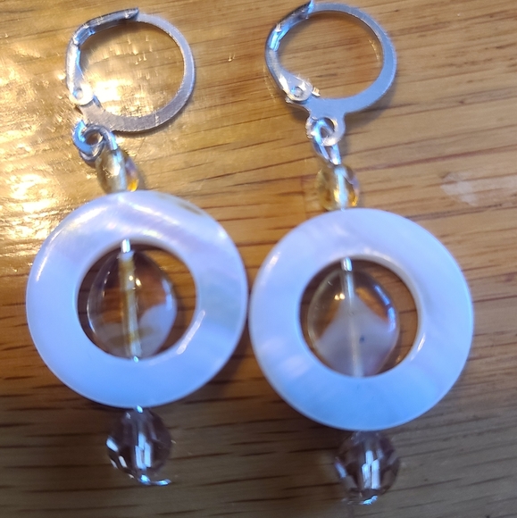 Pretty Handcrafted Mother of Pearl Earrings - Picture 1 of 6